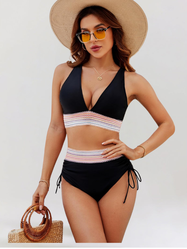 Eglė: Bikiny s vysokým pásom a kontrolou brucha
