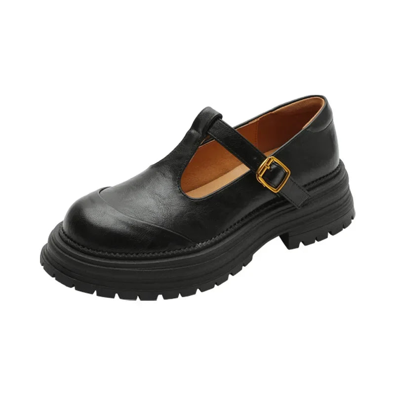 Mary Janes – Elegantné kožené topánky