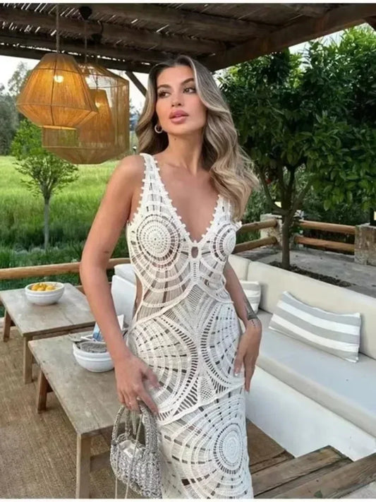 Liselotte™ | Dlhé šaty s výstrihom do V