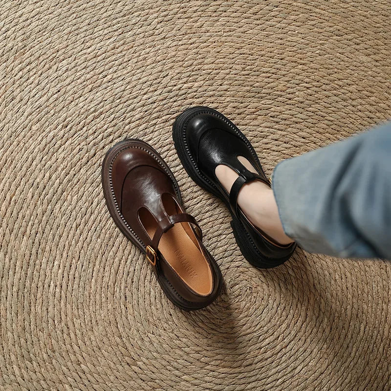 Mary Janes – Elegantné kožené topánky