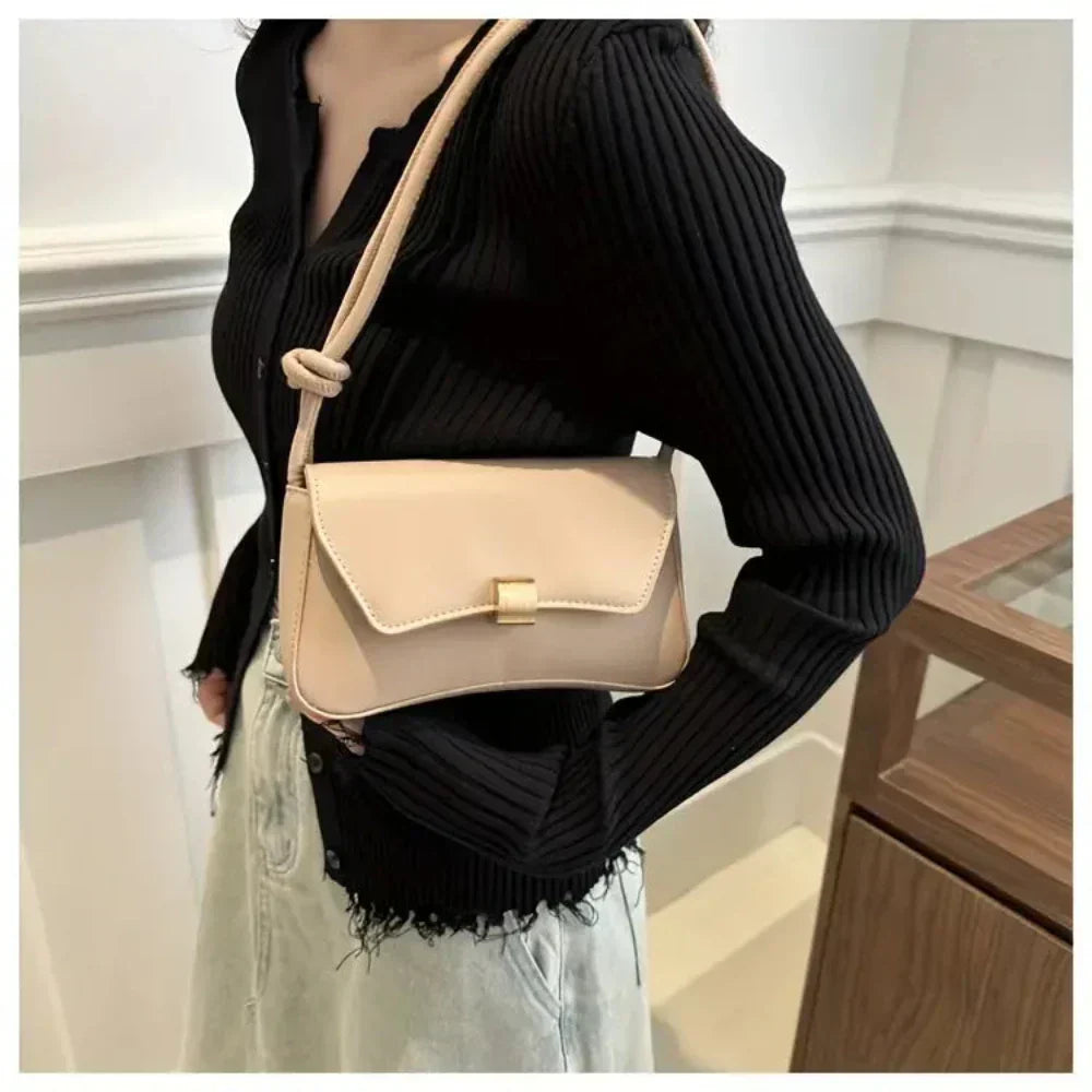 Daphne | Retro crossbody taška