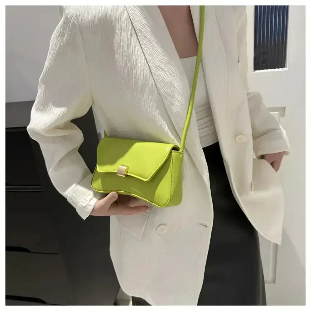 Daphne | Retro crossbody taška