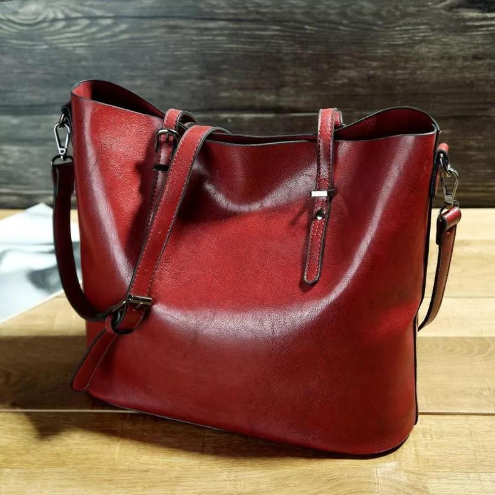 Nicole | Obľúbená vintage taška cez rameno