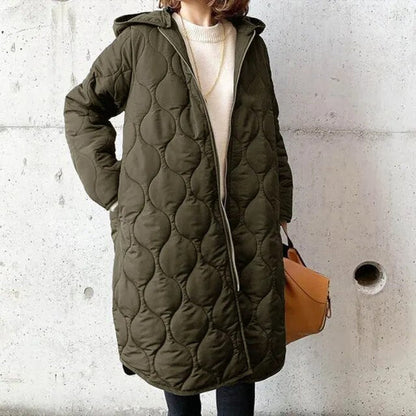 PRISCILLA™ | PARKA S KAPUCŇOU A STAROSTLIVÝMI DETAILMI