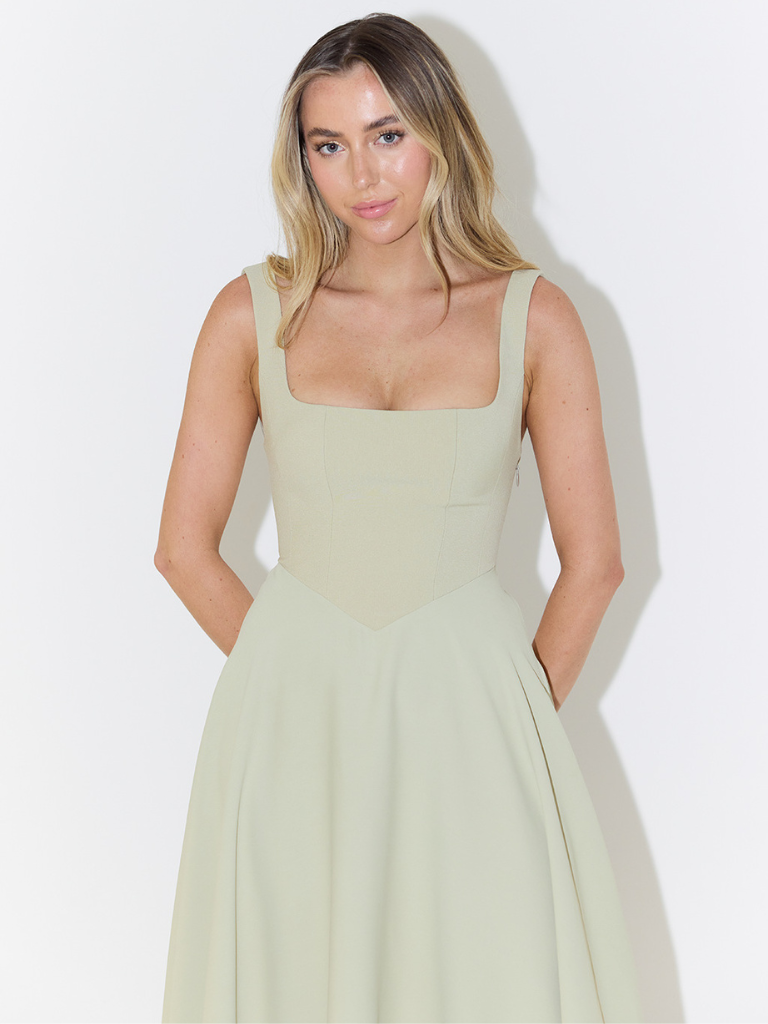 Fleur l  Šarlátová Klejd
