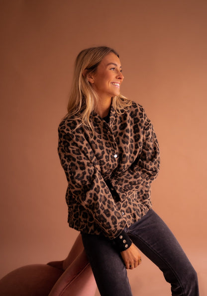 Lucia™ | Trendná bunda s leopardím vzorom