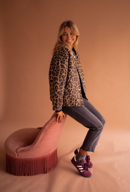 Lucia™ | Trendná bunda s leopardím vzorom